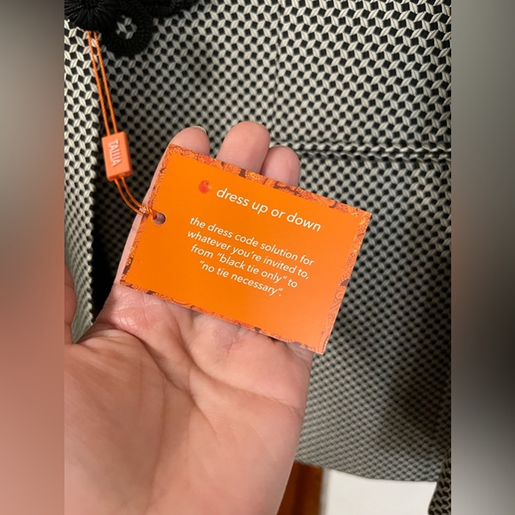 Tallia Formal The Mason Fit Tuxedo Jacket for Men - Picture 5 of 11